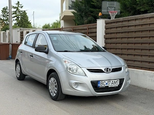 Hyundai i20 1.2 Benzină 75CP an fabricație 2011  199.000 KM REALI !