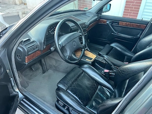 BMW 750 V12 E32  - imagine 6
