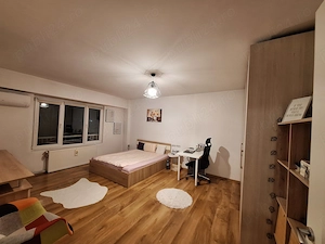 Proprietar inchiriez apartament 1 camera, zona Modern-Dorobantilor, 38mp - imagine 3