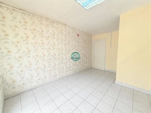 Vand spatiu comercial in Tudor, Blv. Pandurilor suprafata utila 33 mp - imagine 5
