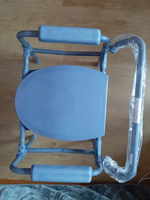 Scaun tip WC 