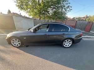 Bmw seria 3 e90 - imagine 2