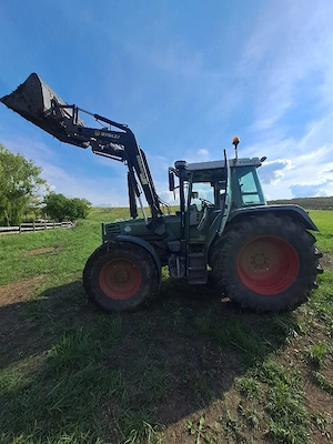 tractor de vanzare