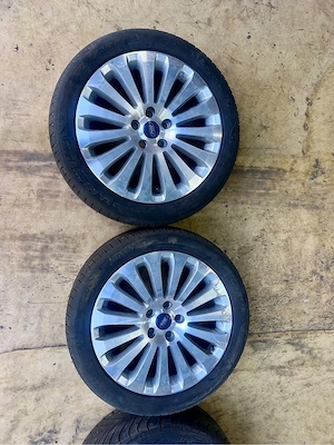 Vând Jante originale Ford R17 inch -  15 Spoke  de proveniență Italia - imagine 2