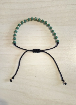 Bratara verde cu bile de aur 14 K