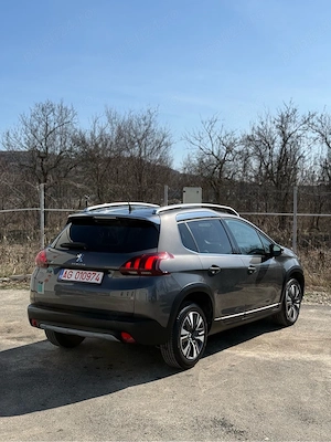 Peugeot 2008 euro 6 1.5 diesel-120cp EAT6 automat - imagine 5