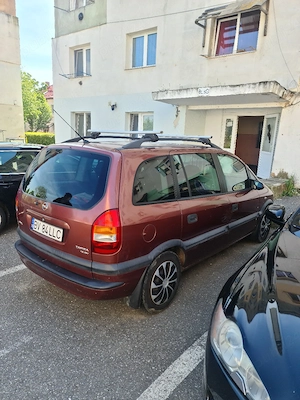 Vând Opel Zafira 1.8 benzină,2004 - imagine 3