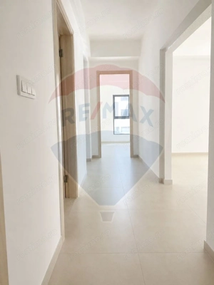 Apartament 2 camere de vanzare in Mamaia Nord - imagine 2