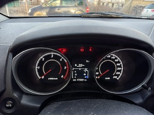 Vând Mitsubishi ASX 1.8 DI-D  4WD cu Diferential Blocabil  2010    173.000 km   Trapă - imagine 3