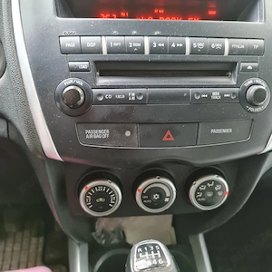 Vând Mitsubishi ASX 1.8 DI-D  4WD cu Diferential Blocabil  2010    173.000 km   Trapă - imagine 4