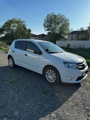 Vând Dacia Sandero 1.2 16 valve, benzina an 2016,euro 6 - imagine 2