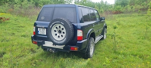 Nissan patrol y61 2004 3.0 5 usi, 7 locuri - imagine 3