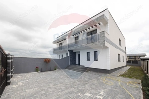 DUPLEX NOU, curte, cartier Izvor!