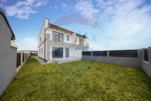 DUPLEX NOU, curte, cartier Izvor!