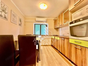 Apartament 2 camere, 56 mp utili, zona Micalaca - imagine 3