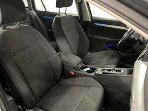 Volkswagen Golf - imagine 10
