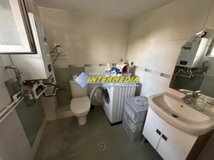 Casa vanzare cu 4 camere finisata teren aferent 2500 mp la 10 km de Alba Iulia - imagine 7