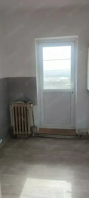 Apartament 3 camere decomandat de vânzare  - imagine 8