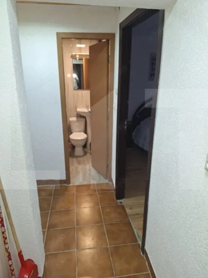Închiriez apartament 3 camere! - imagine 2