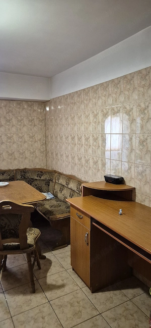 Închiriez apartament 3 camere - imagine 6