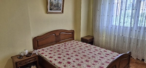 Închiriez apartament 3 camere