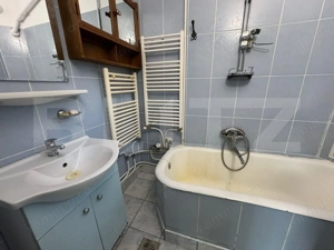 Apartament 2 camere la curte, zonă ultracentrală , - imagine 10