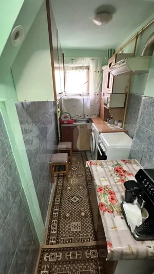 Apartament 3 camere ,ultracentral, complet mobilat și utilat, bloc reabilitat - imagine 9