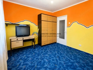 Apartament 4 camere cu 2 bǎi - Bulevardul TRAIAN , Piatra Neamt  - imagine 7