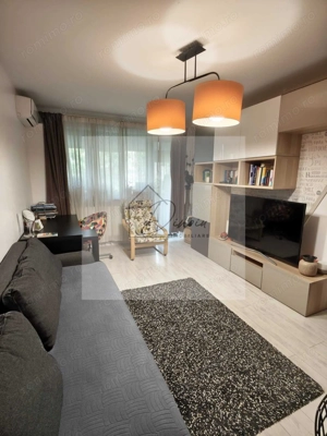Vand apartament 3 camere Piata Gorjului, sector 6, metrou