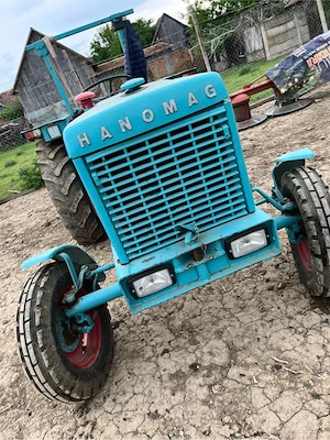 vand tractor 50 cp si masina dat pamant cartofi  - imagine 3