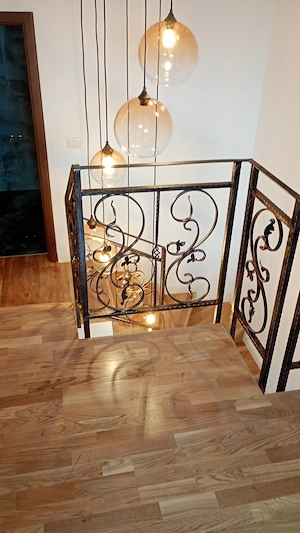 Se vinde casă nouă construcție robustă și elegantă  - imagine 4