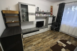 Proprietar vand garsoniera, Zona Aradului - mobilata si utilata de lux - imagine 3
