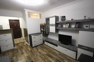 Proprietar vand garsoniera, Zona Aradului - mobilata si utilata de lux - imagine 5