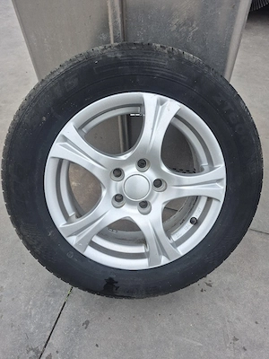 Jante Aliaj 195/65/15 5x108 pt Ford Focus etc, cu cauciucuri vara