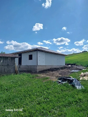 construcții case pe structură metalică la cheie