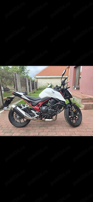 Honda Hornet 750 2025