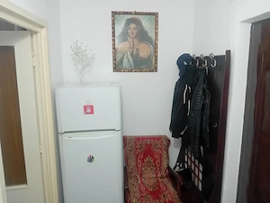 Garsoniera mare 34mp Darmanesti etaj 3 renovata centrala balcon la cheie mobilata uilata  - imagine 5