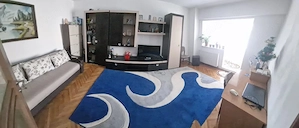 De vânzare Apartament 2 camere decomandat sau schimb cu garsonieră plus diferență