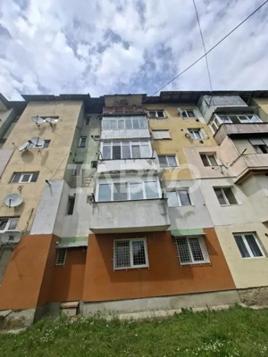 Apartament de vanzare 2 camere balcon etaj 2 in Avrig zona Sticla - imagine 16