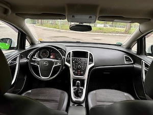 Vand Opel Astra J facelift 2014 - imagine 2