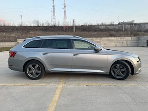 Skoda Superb 2.0 Style - imagine 4