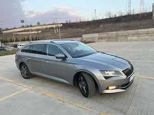 Skoda Superb 2.0 Style - imagine 3