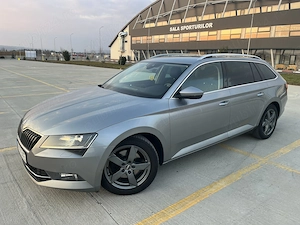 Skoda Superb 2.0 Style - imagine 2