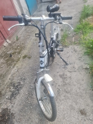 Bicicleta electrica cu acceleratie pliabila - imagine 4