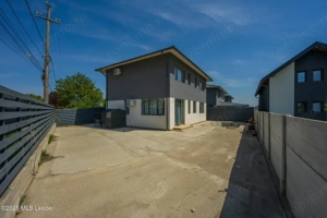 Casă modernă 3 dormitoare,140m,living generos, loc piscină-Balotești - imagine 19
