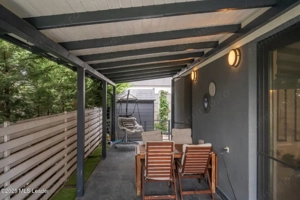 Casă modernă 4 camere,141m,living generos, curte verde, Tunari - imagine 5