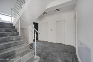 Casă modernă 3 dormitoare,140m,living generos, loc piscină-Balotești - imagine 5