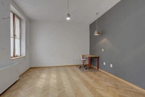 In Cartierul Evreiesc, casa 3 camere pivnita si mansarda open space. - imagine 4