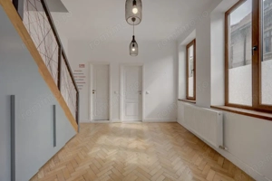 In Cartierul Evreiesc, casa 3 camere pivnita si mansarda open space. - imagine 12