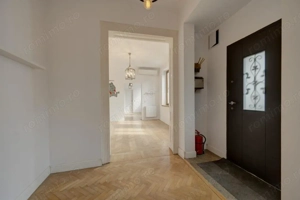 In Cartierul Evreiesc, casa 3 camere pivnita si mansarda open space. - imagine 7